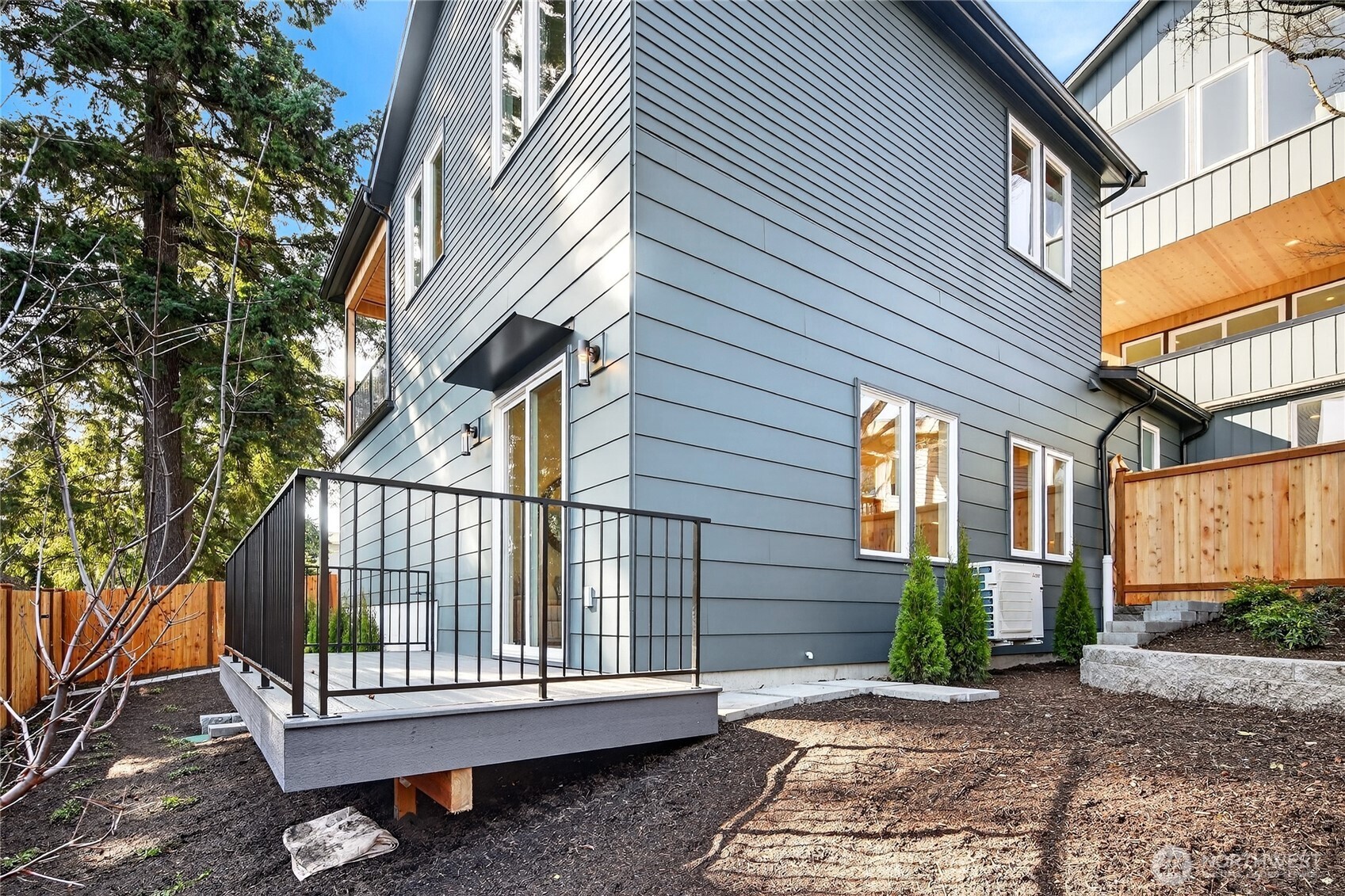 11738 23rd Avenue NE Seattle WA 98125