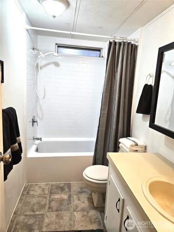 1427 100th Street Everett WA 98204