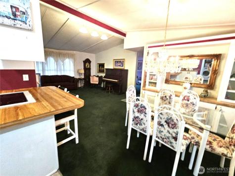 1427 100th Street Everett WA 98204