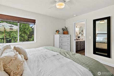 37008 20th Avenue S Federal Way WA 98003