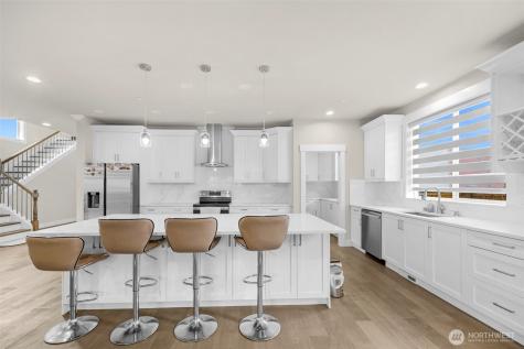 20214 104th Place SE Kent WA 98031