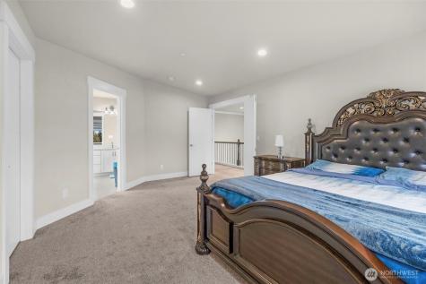20214 104th Place SE Kent WA 98031