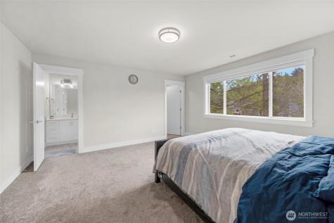 20214 104th Place SE Kent WA 98031