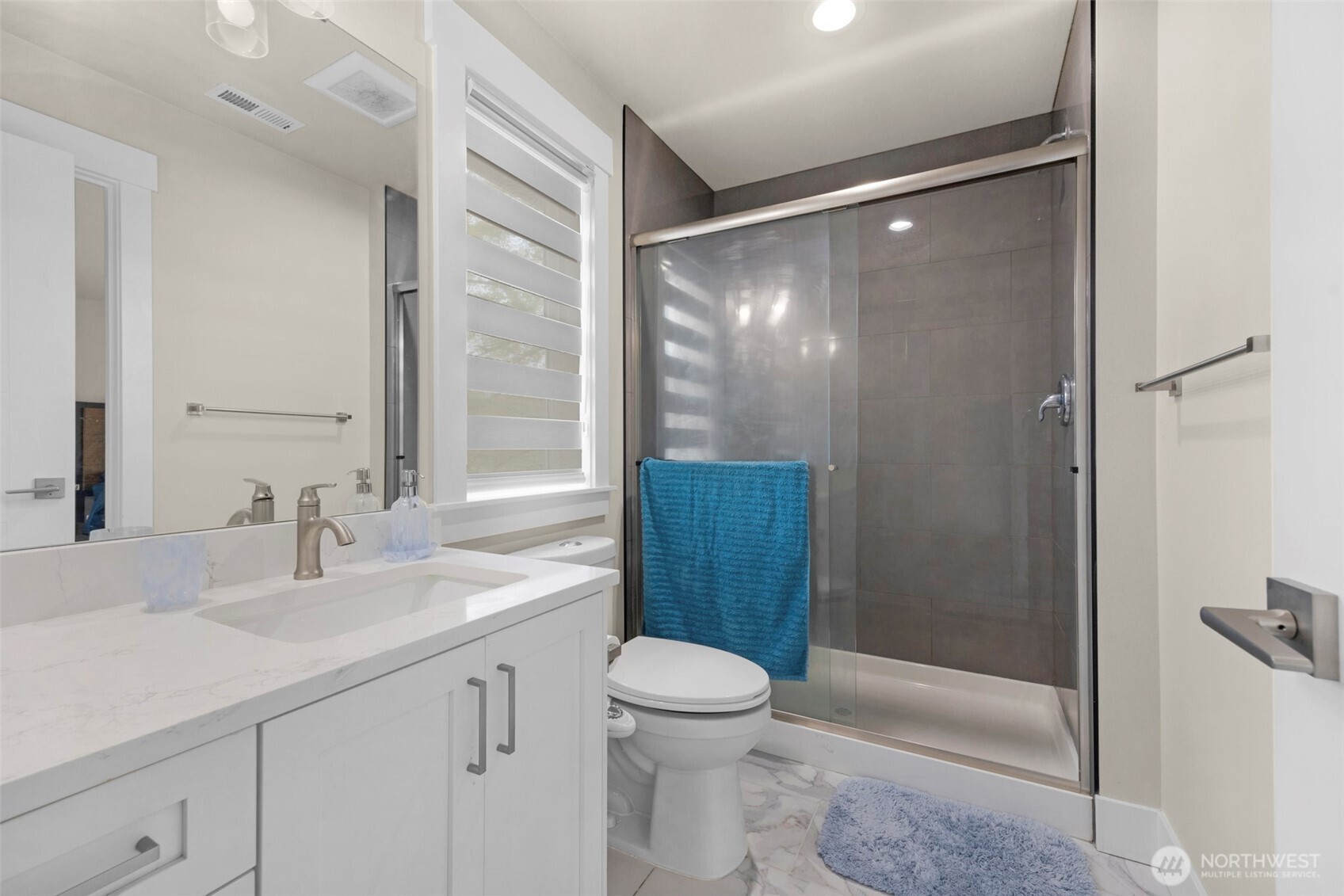 20214 104th Place SE Kent WA 98031