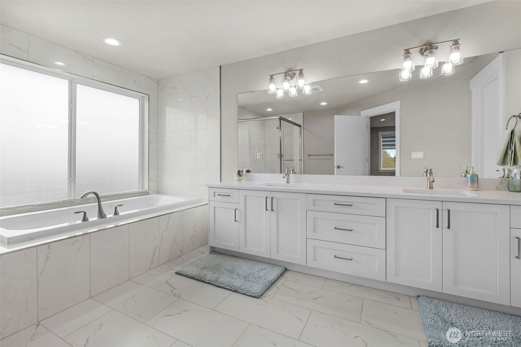 20214 104th Place SE Kent WA 98031