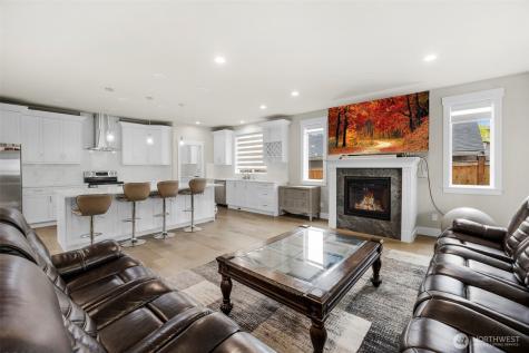 20214 104th Place SE Kent WA 98031
