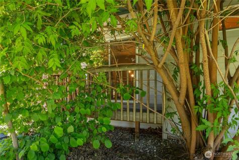 1720 Rainier Street Wenatchee WA 98801