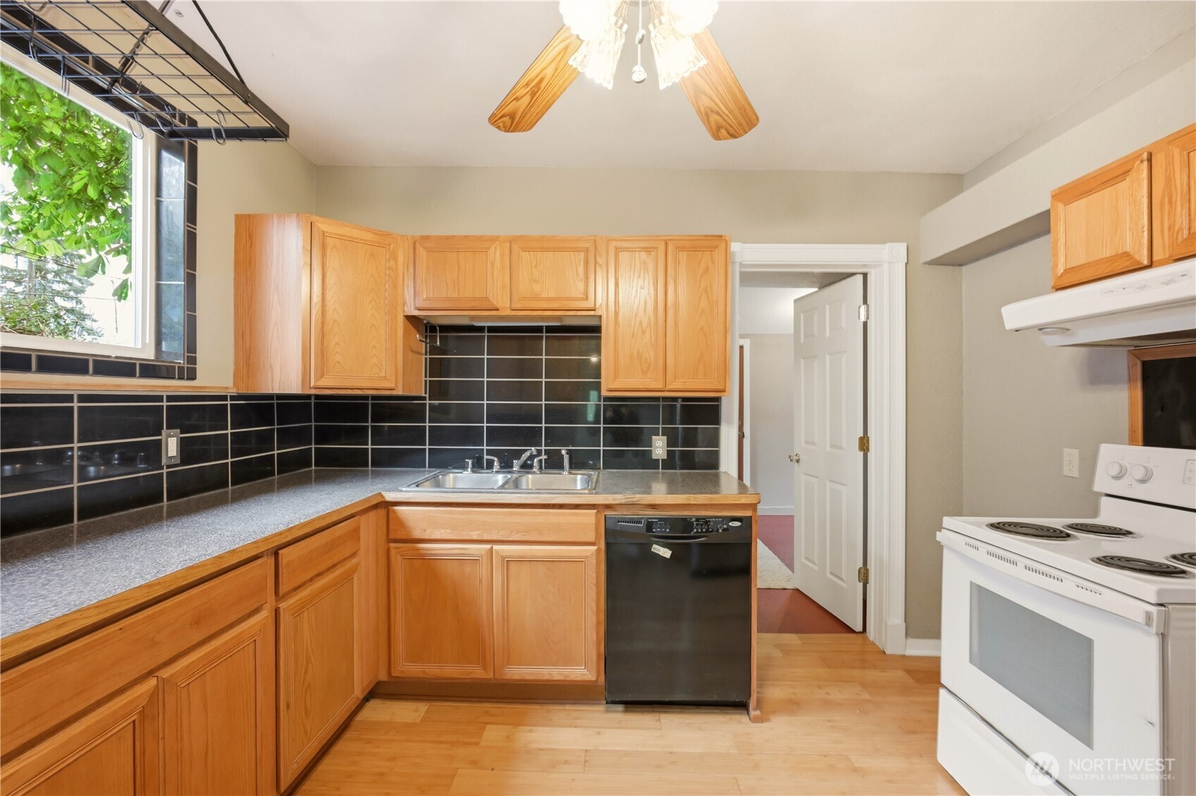 819 S Prospect Street Tacoma WA 98405