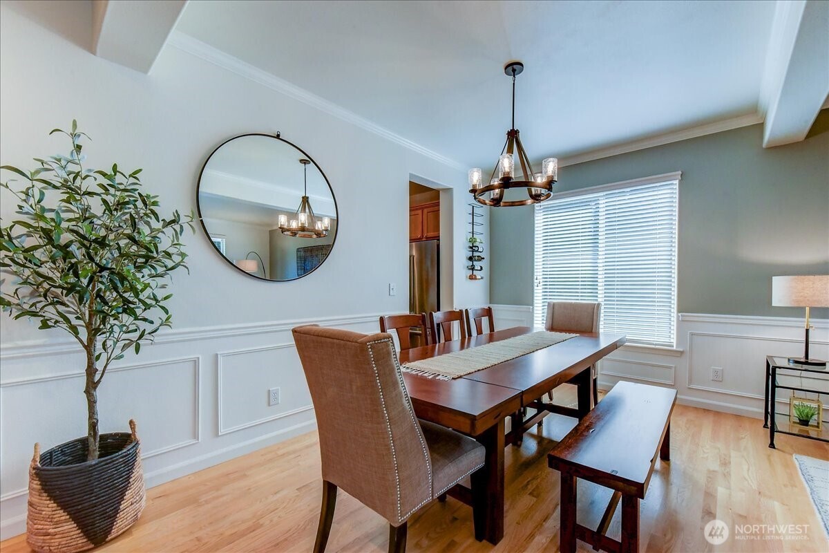 907 196th Place SW Lynnwood WA 98036