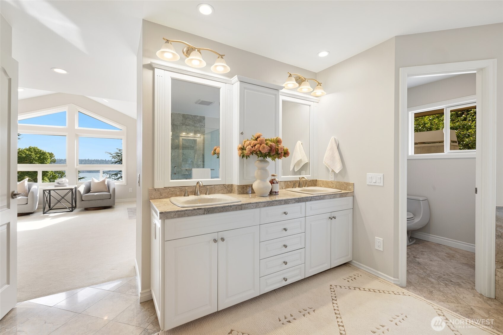 8144 W Mercer Way Mercer Island WA 98040