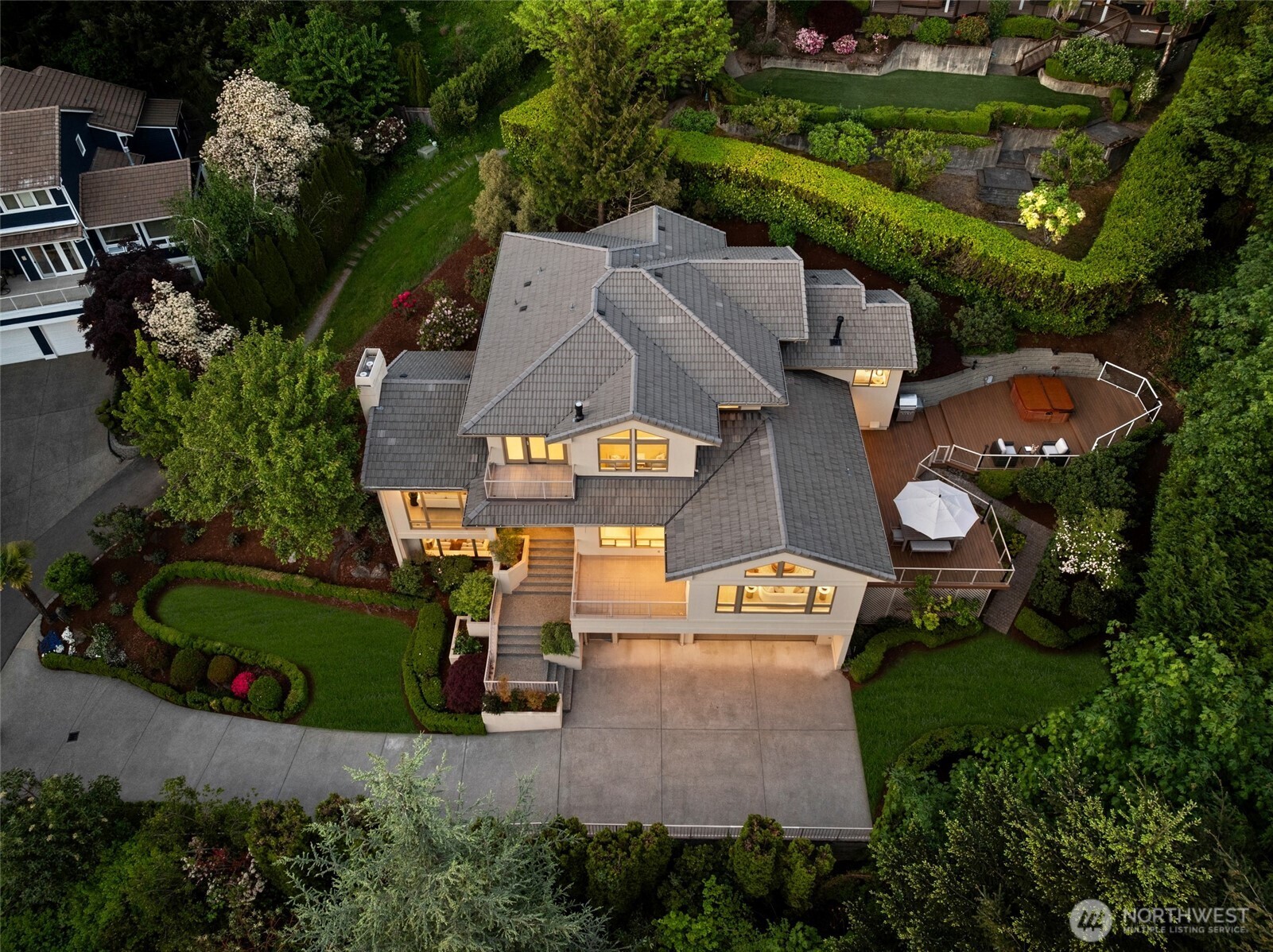 8144 W Mercer Way Mercer Island WA 98040