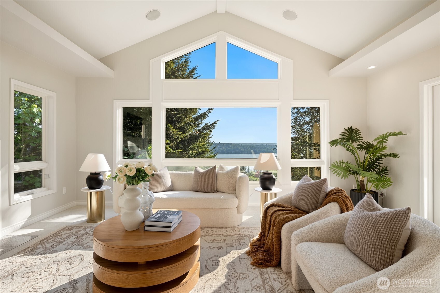 8144 W Mercer Way Mercer Island WA 98040