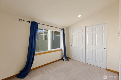 10520 Whitman Avenue N Seattle WA 98133