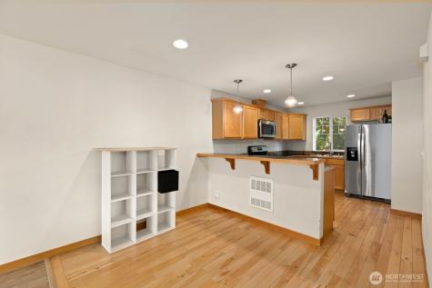 10520 Whitman Avenue N Seattle WA 98133