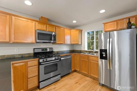 10520 Whitman Avenue N Seattle WA 98133