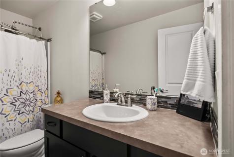 6705 139th Street Ct E Puyallup WA 98373