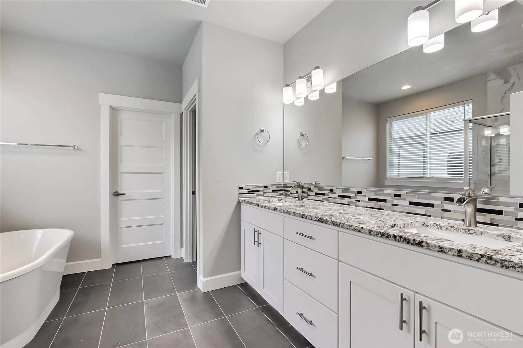 6610 232nd Avenue E Buckley WA 98321
