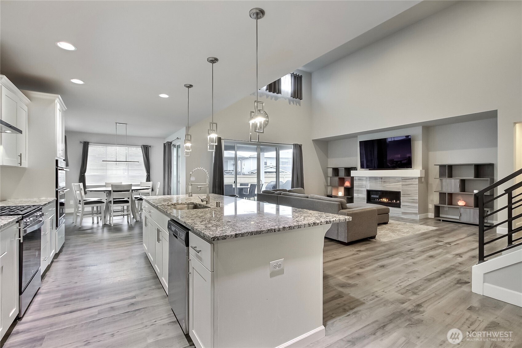6610 232nd Avenue E Buckley WA 98321
