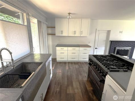 6011 185th Street SW Lynnwood WA 98037
