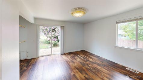 6011 185th Street SW Lynnwood WA 98037