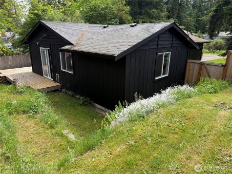 6011 185th Street SW Lynnwood WA 98037