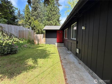 6011 185th Street SW Lynnwood WA 98037