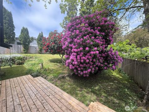 6011 185th Street SW Lynnwood WA 98037