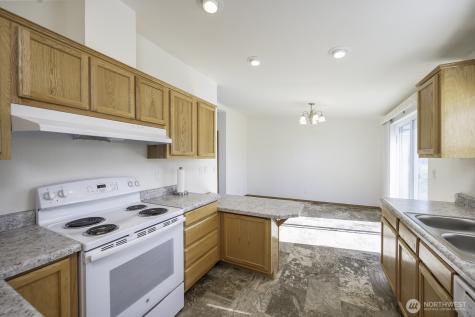 7160 SE Bayview Avenue Othello WA 99344