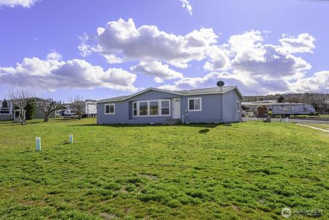 7160 SE Bayview Avenue Othello WA 99344