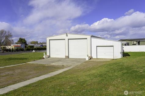 7160 SE Bayview Avenue Othello WA 99344