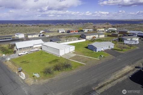 7160 SE Bayview Avenue Othello WA 99344