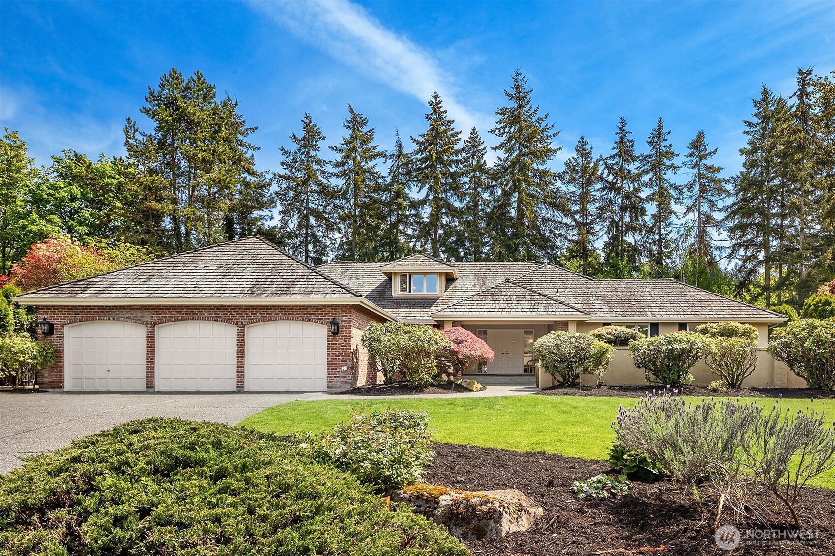 8531 Hunts Point Lane Hunts Point WA 98004