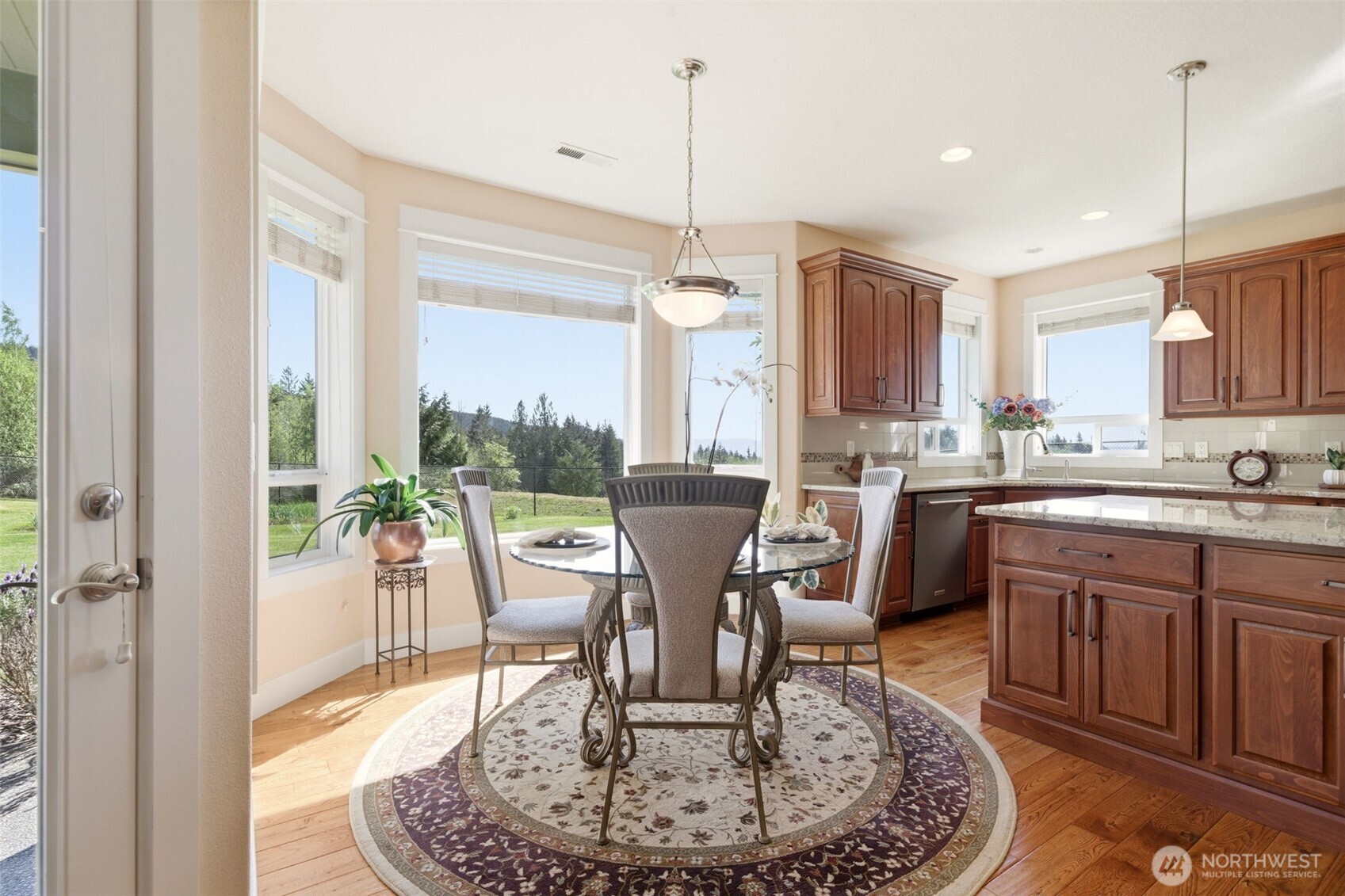 192 Cross Creek Road Kelso WA 98626