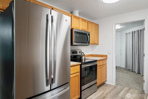 9355 Misery Point Road NW Seabeck WA 98380