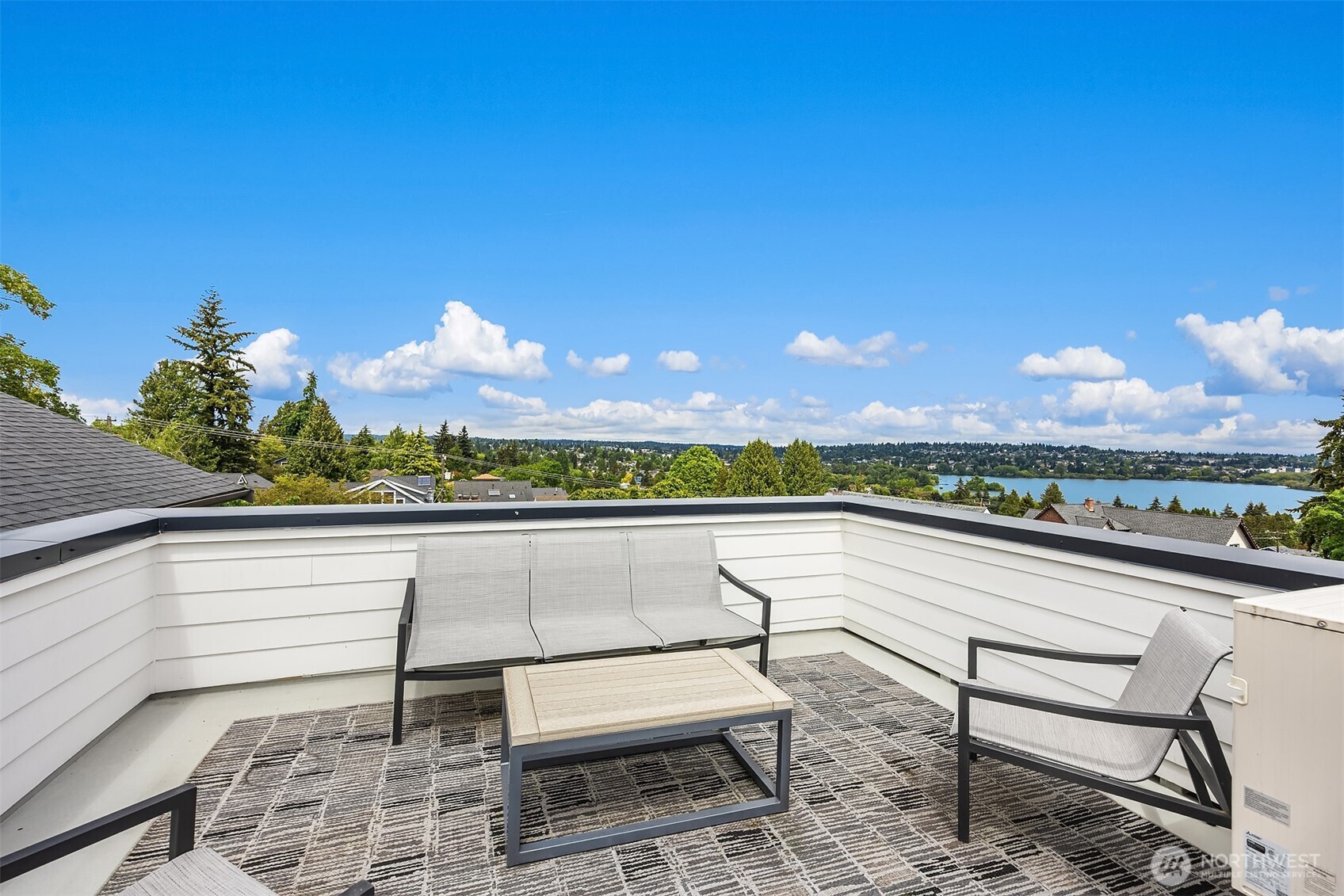 516 N 61st Street Seattle WA 98103