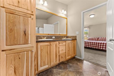88 Horizon View Court Winthrop WA 98862