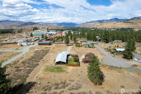 88 Horizon View Court Winthrop WA 98862