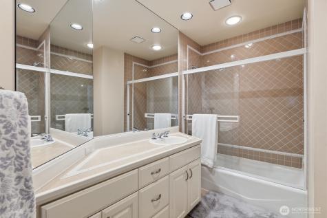 19925 NE 129th Street Woodinville WA 98077