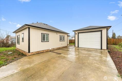 4640 E G Street Tacoma WA 98404