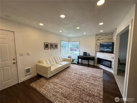 4640 E G Street Tacoma WA 98404
