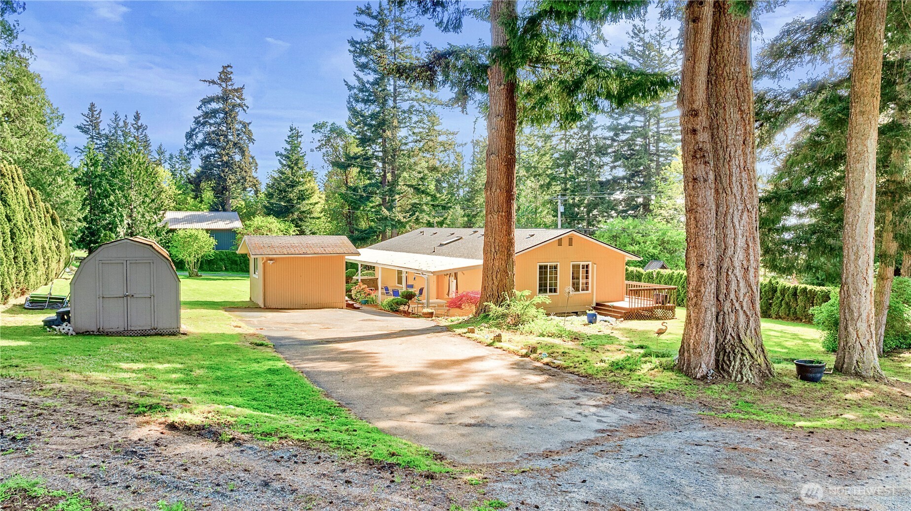 560 N Sunset Drive Camano Island WA 98282