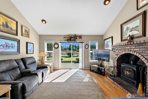 6704 224th Street E Spanaway WA 98387