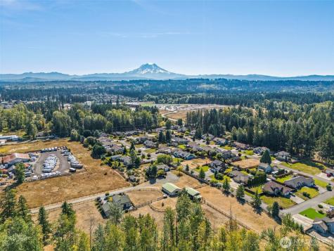 6704 224th Street E Spanaway WA 98387