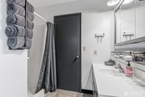 441 4th Avenue SW Castle Rock WA 98611