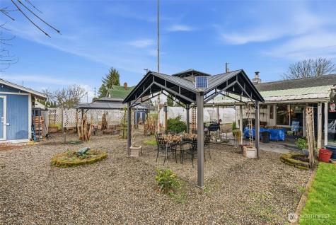 441 4th Avenue SW Castle Rock WA 98611
