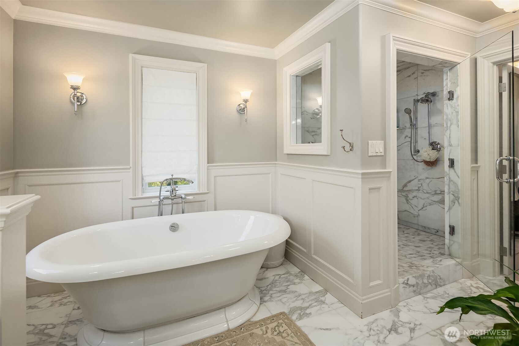 13364 Bridgestone Court NE Bainbridge Island WA 98110