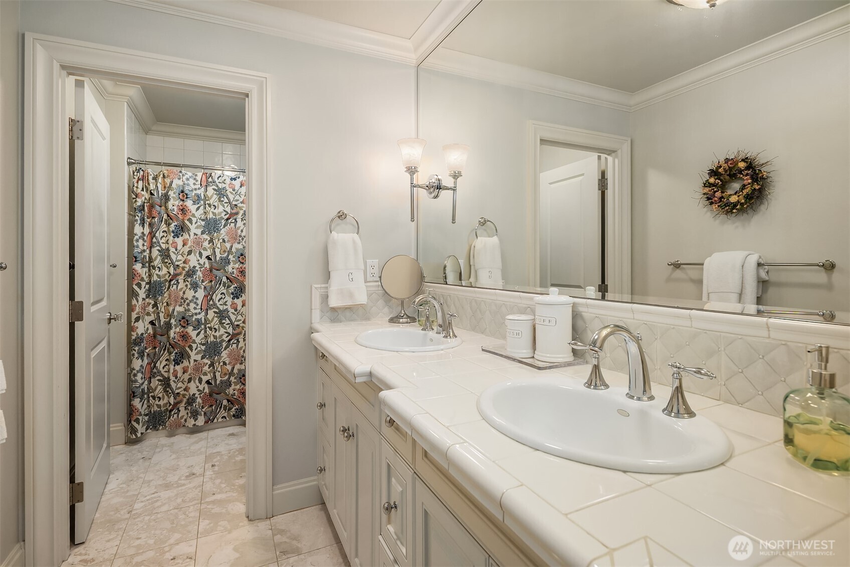 13364 Bridgestone Court NE Bainbridge Island WA 98110