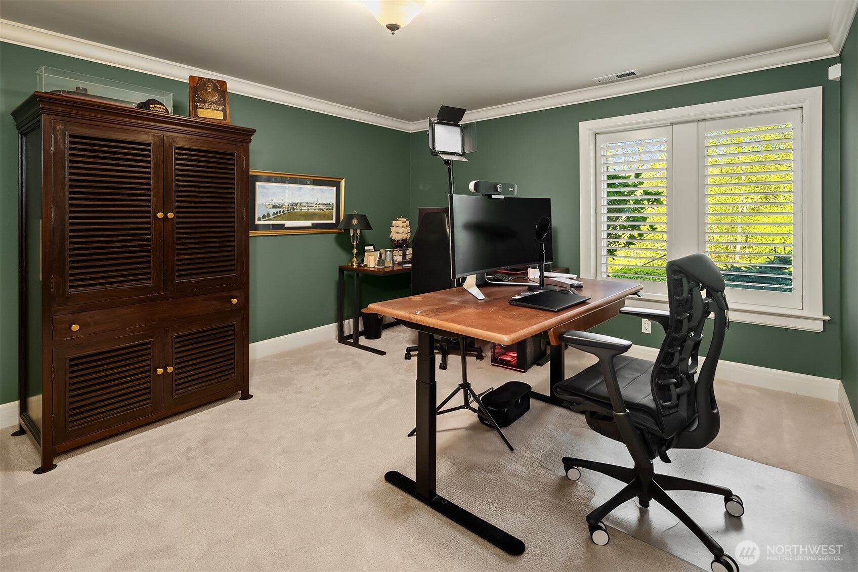 13364 Bridgestone Court NE Bainbridge Island WA 98110