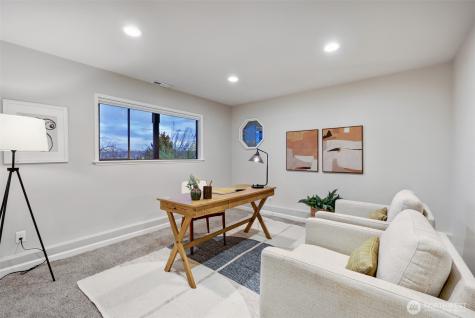 7710 57th Avenue NE Seattle WA 98115