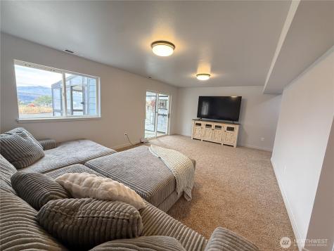 40 Trail Ridge Drive Omak WA 98841